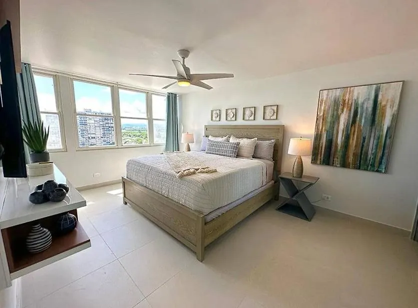 Apartment Fully Remodeled 3-Bedroom 2 Full Baths ! On Whtsapp ! Check The Number From The Photos! Condo ! San Juan