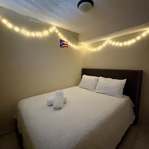 Downtown Beachfront Isla Luxury Apartment